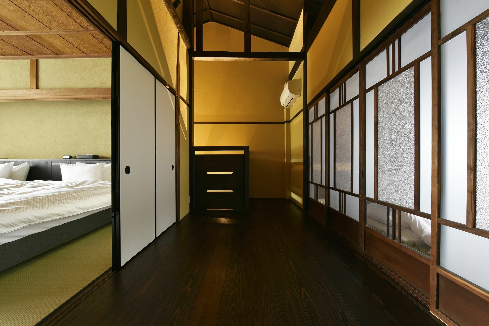 Kuraya Senbonsanjo Villa Kyoto Buitenkant foto